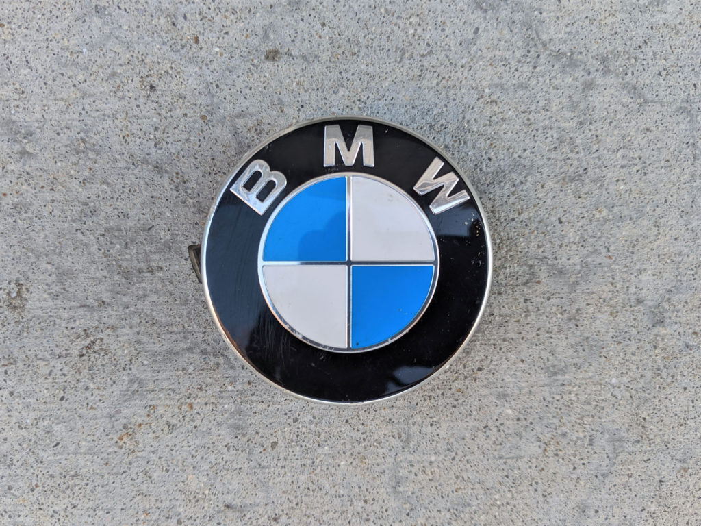 BMW emblem in good condition